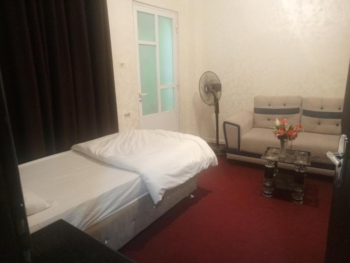Jarajreh Apartments/ Hotel Karak Bagian luar foto
