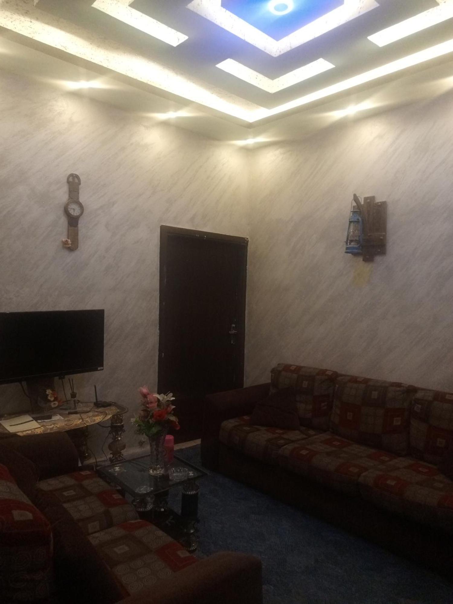 Jarajreh Apartments/ Hotel Karak Ruang foto