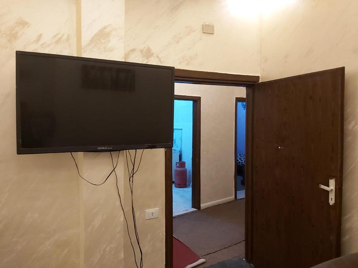 Jarajreh Apartments/ Hotel Karak Bagian luar foto